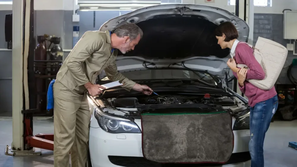 Ile dostanę za auto na złom? Wycena wraku i ceny za tonę